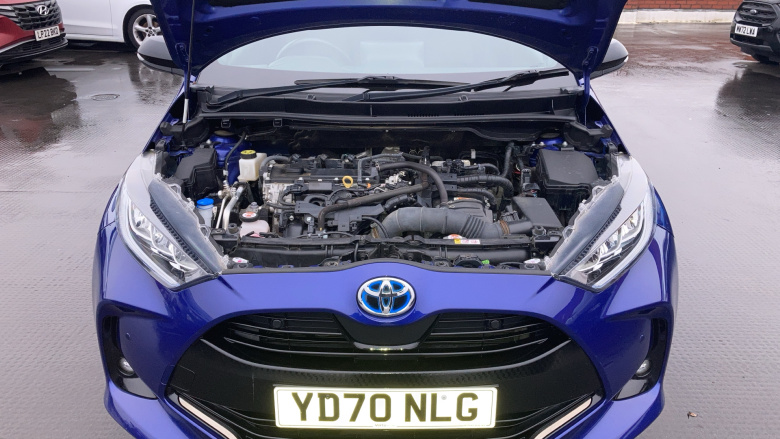 Toyota Yaris 1.5 Hybrid Dynamic 5dr CVT Hybrid Hatchback